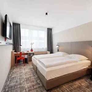 Wyndham Garden Messe Münih