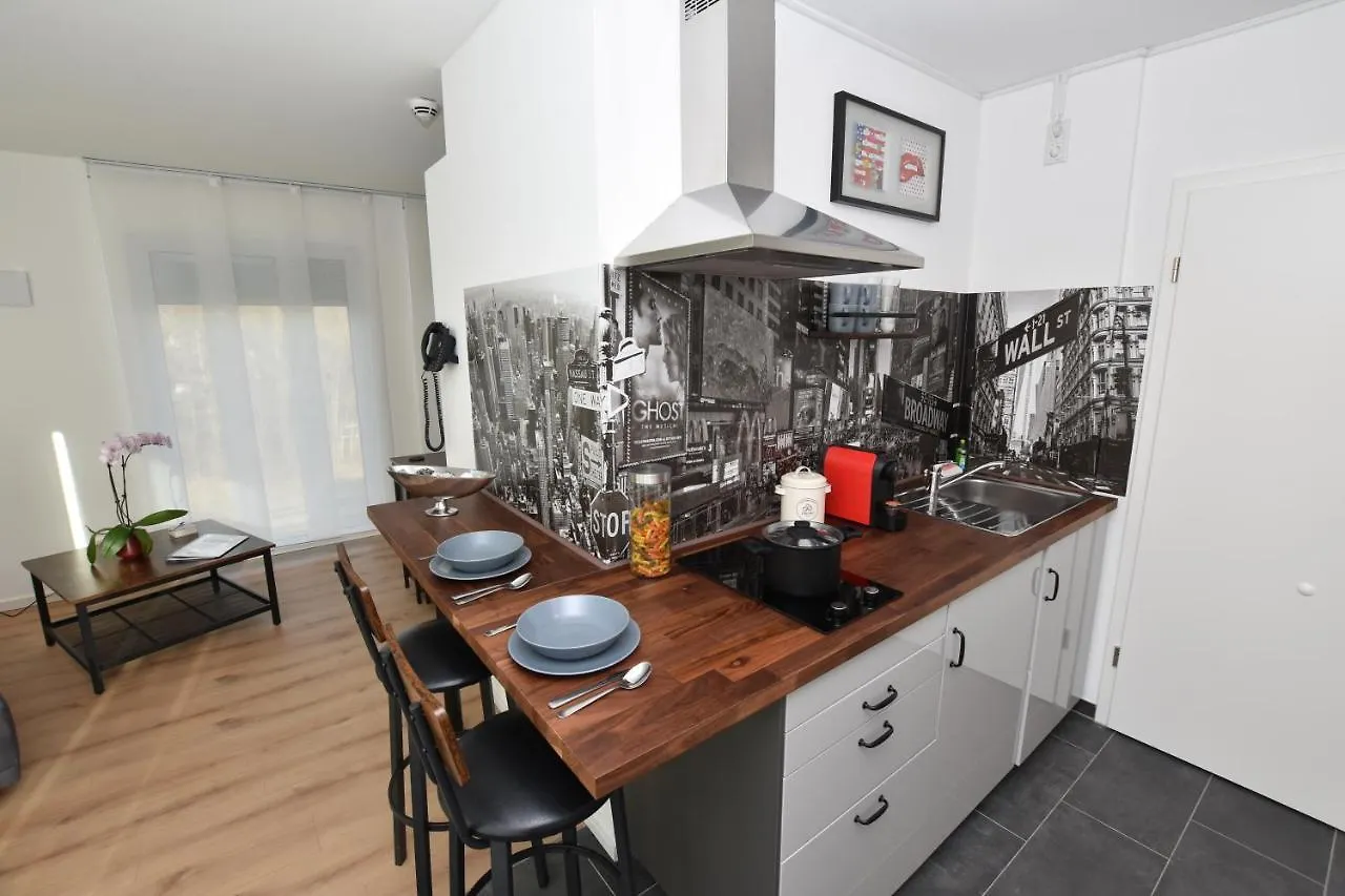 Boardinghouse Henschelstrasse Aparthotel Munich Germany